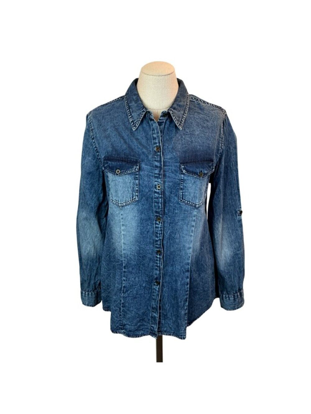 Lola P. Embroidered Cotton Denim Button-Up Shirt Womens Size Medium Blue - Picture 5 of 9
